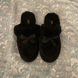 UGG black slippers